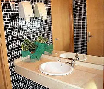 Hotel Bilbao Jardines