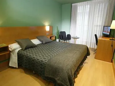 Hotel Bilbao Jardines
